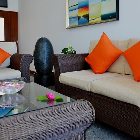 The Old School Self-Catering Apartment Praslin ภายนอก รูปภาพ