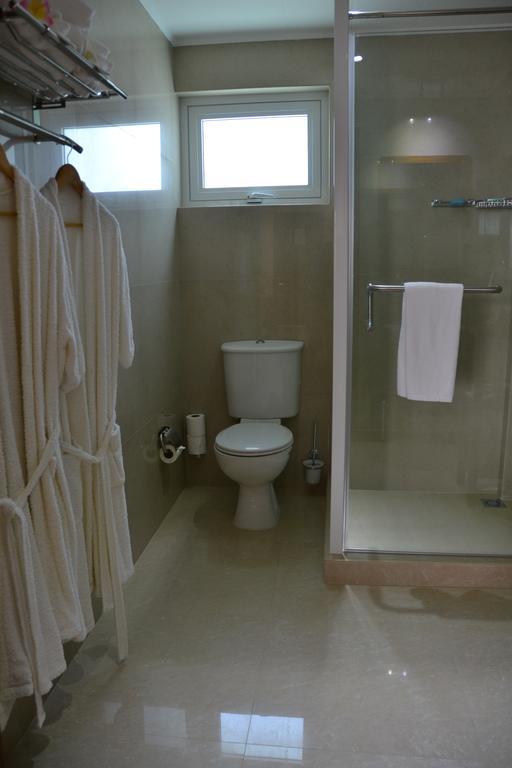 The Old School Self-Catering Apartment Praslin ภายนอก รูปภาพ