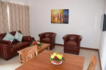 The Old School Self-Catering Apartment Praslin ภายนอก รูปภาพ
